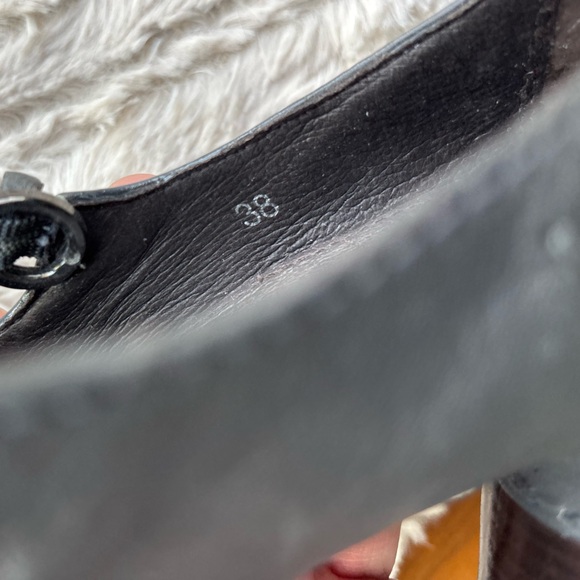 BIVIEL from Anthropologie: Mary Jane T-strap with brogue details 38/8 USA - Picture 6 of 15